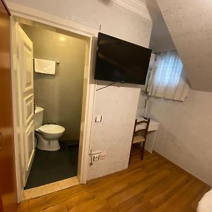 Economy Kamer met Twee Aparte Bedden